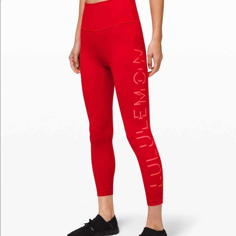 Lululemon 2020 Limited Edition Lunar New Year Wunder Under 25” size 6